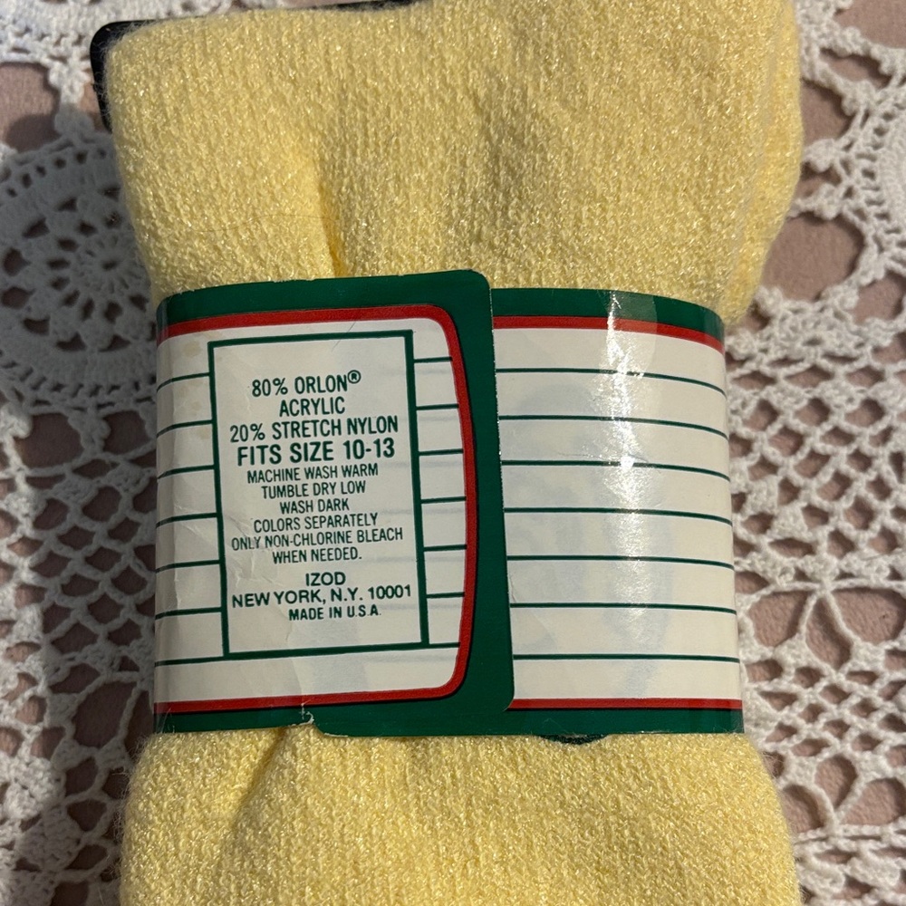 Lacoste Men's Casual Yellow Socks - Picture 3 of 4